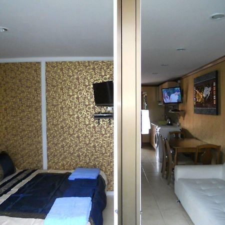 Jomtien Good Luck Apartment Екстер'єр фото