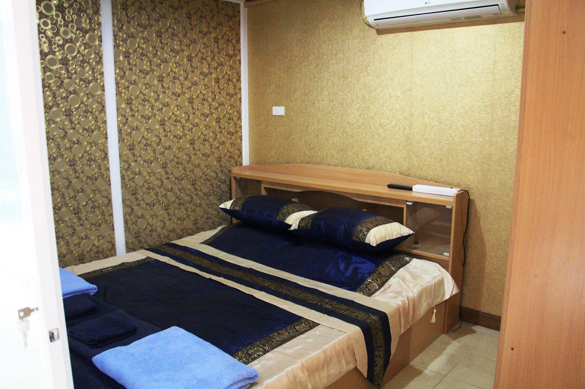 Jomtien Good Luck Apartment Екстер'єр фото